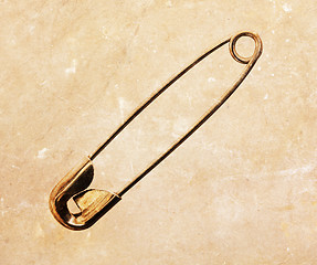 Image showing Regular safety pin