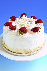 Image showing Strawberry meringue cake