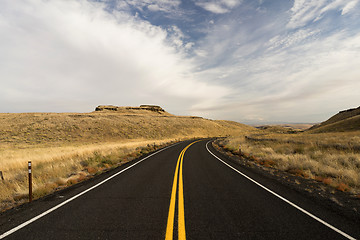 Image showing Open Road Two Lane Highway Oregon State USA