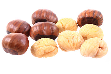 Image showing fresh edible chestnuts