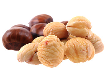 Image showing fresh edible chestnuts