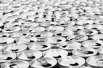 Image showing empty aluminum cans