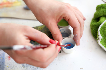 Image showing Leisure, painting. Laboratory ceramics, painting on ceramic plate.