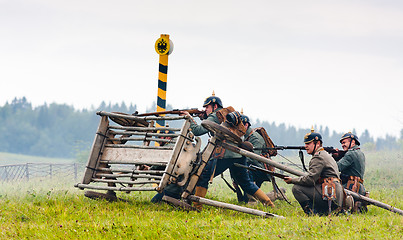 Image showing German soldiers of the first world war in the defense.