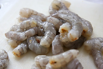 Image showing Whole raw prawns