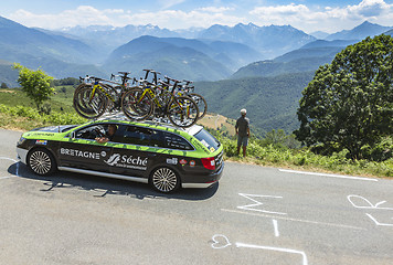 Image showing Technical Car of Bretagne-Seche Environnement Team - Tour de Fra