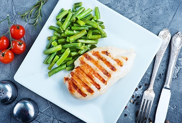 Image showing chicken breast with bean