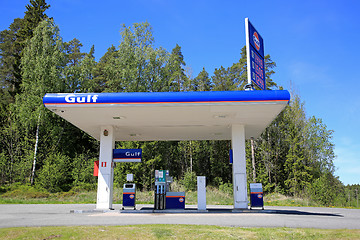 Image showing Gulf Unmanned Gasoline Filling Station 