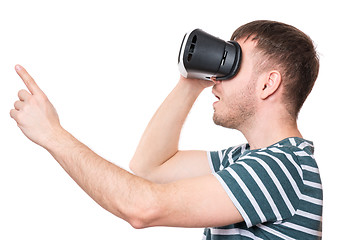 Image showing Man in VR glasses