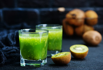 Image showing kiwi smoothie