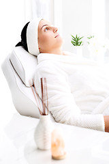 Image showing Aromatherapy, relaxation in the spa salon.