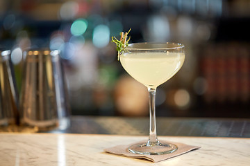 Image showing glass of cocktail at bar