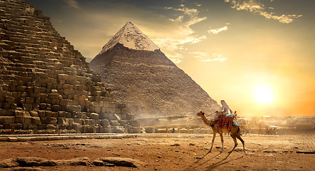 Image showing Nomad near pyramids