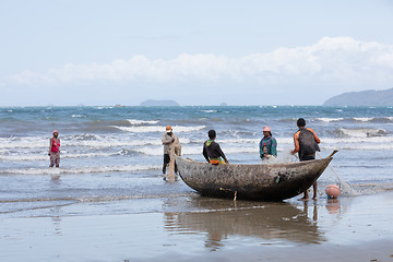 Image showing Native Malagasy fishermen fishing on sea, Madagascar