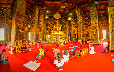 Image showing People in buddhist temple