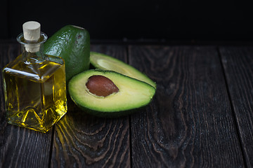 Image showing Oil of avocado