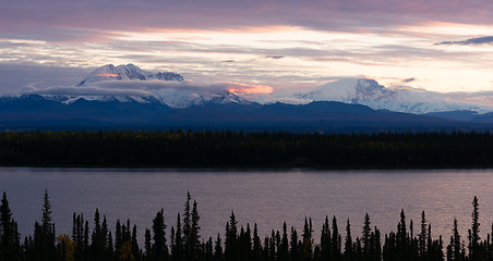 Image showing Mt Blackburn Willow Lake Wrangell-St Elias National Park
