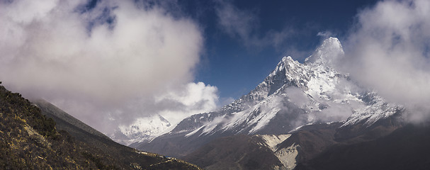 Image showing Ama dablam summit Everest base camp trek in Himalayas