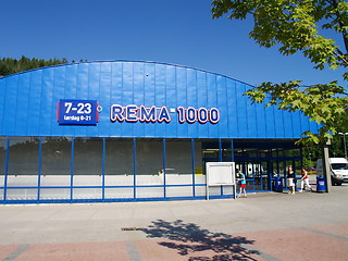 Image showing rema 1000 shopping mall