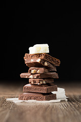 Image showing Pieces of white, porous chocolate