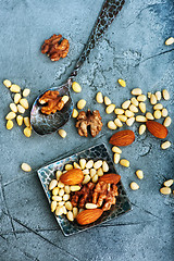 Image showing nuts