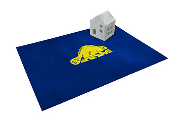 Image showing Small house on a flag - Oregon