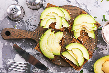 Image showing bread with avocado 