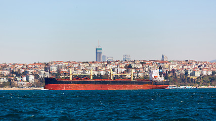 Image showing The tanker ship crosses the Bosporus on the background of Uskudar