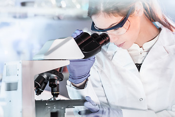 Image showing Female health care researchers working in scientific laboratory.