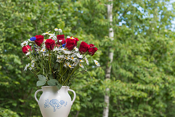Image showing Beautiful summer flowers bouquet