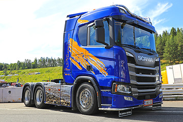 Image showing Customized NextGen Scania R500 on the Show