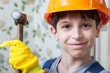 Image showing Smiling boy builder