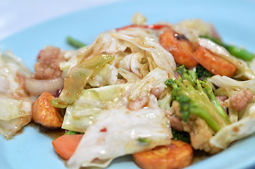 Image showing Stir-fried mixed vegetables with tofu