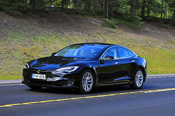 Image showing New Black Tesla Model S at Speed