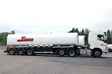 Image showing White Volvo Semi Tanker Parked