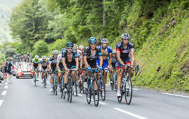 Image showing The Peloton on Col du Tourmalet - Tour de France 2014