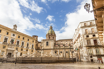 Image showing Fontana Pretoria in Palermo, Sicily, Italy