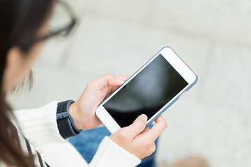 Image showing Woman use of smart phone