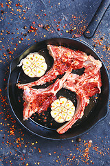 Image showing meat on the rib of lamb