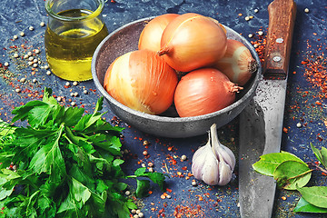 Image showing Onions and parsley