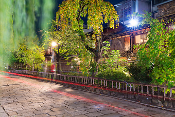 Image showing Street in Gion at Kyoto at night