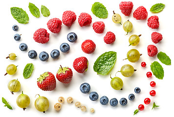 Image showing pattern of fresh berries