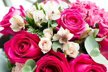 Image showing Red roses bouquet 