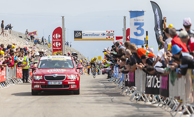 Image showing Yellow Jersey on Mont Ventoux - Tour de France 2013