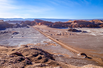 Image showing Valle de la Luna in San Pedro de Atacama, Chile