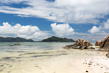 Image showing rocks on seychelles island beach in indian ocean