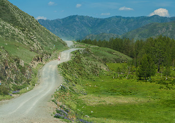 Image showing Extreme road in mountains