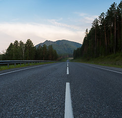 Image showing Beauty road M52 called Chuiskiy trakt