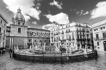 Image showing Fontana Pretoria in Palermo, Sicily, Italy