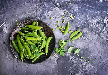 Image showing green peas